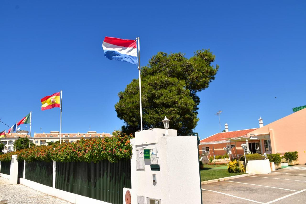 Vila Formosa Al-Estabelecimento De Hospedagem,Quartos-Rooms Monte Gordo Exterior photo